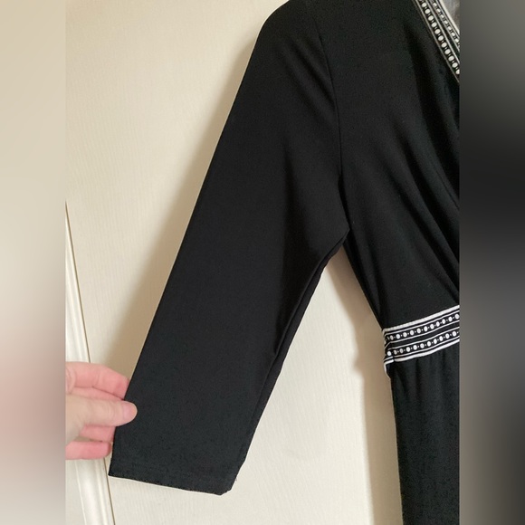 🌞Motherhood Maternity Black & White Paisley Midi with Tie on Back A - Picture 6 of 7